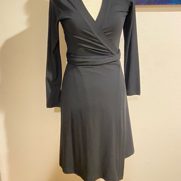 Banana Republic Dresses & Skirts - 🦋 = 2 for $15.   - Banana Republic wrap around dress
